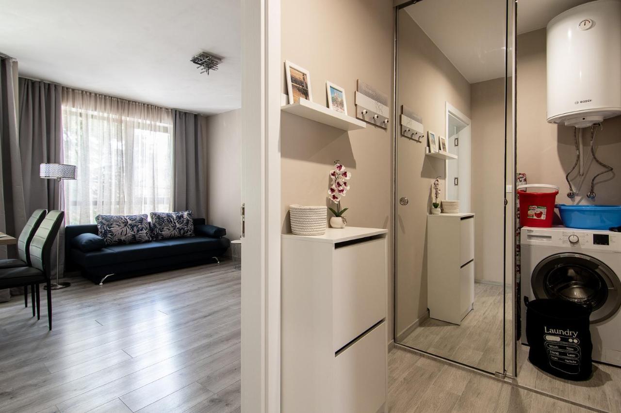 Cozy Flats Nearby Center Free Park Area Appartamento