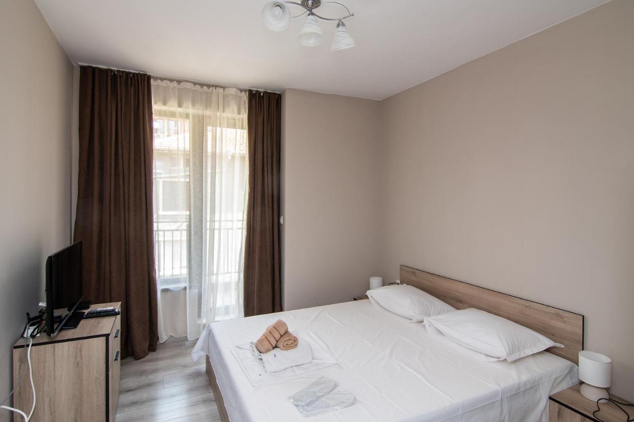 Апартамент Cozy Flats Nearby Center Free Park Area *